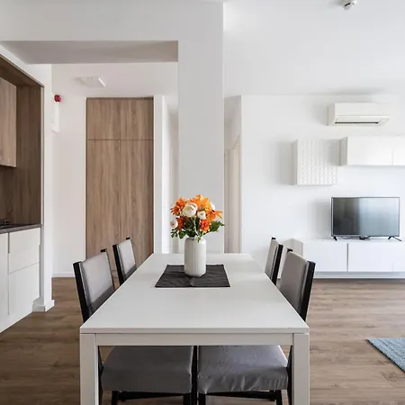 Corvizo With Balcony Budapesta