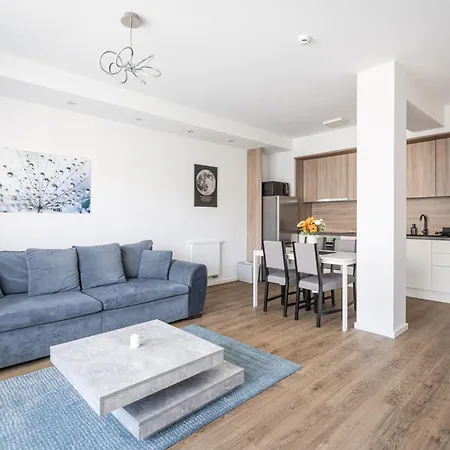 Corvizo With Balcony Διαμέρισμα