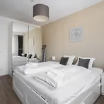 Corvizo With Balcony Апартаменты