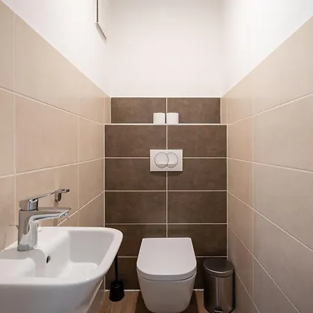 Corvizo With Balcony Apartment